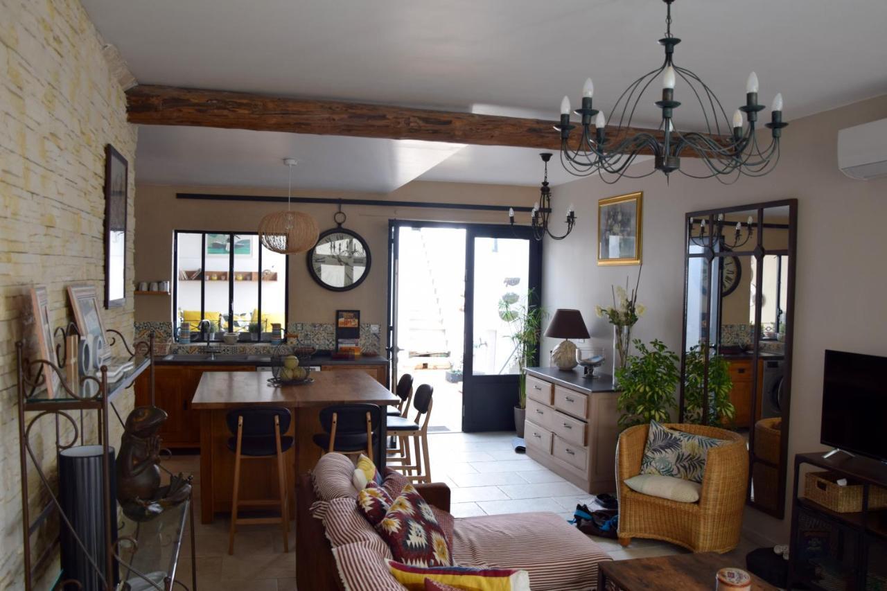 Bed and Breakfast Le Petit Patio Aigues-Mortes Esterno foto