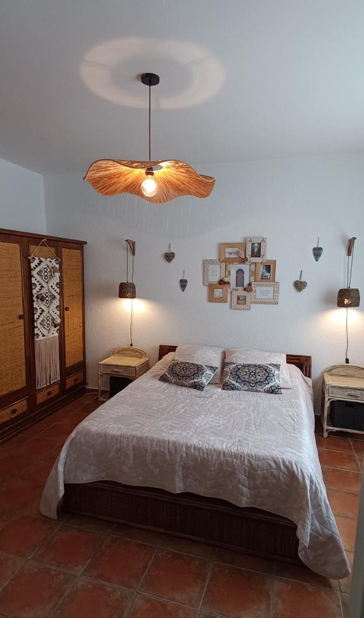 Bed and Breakfast Le Petit Patio Aigues-Mortes Esterno foto